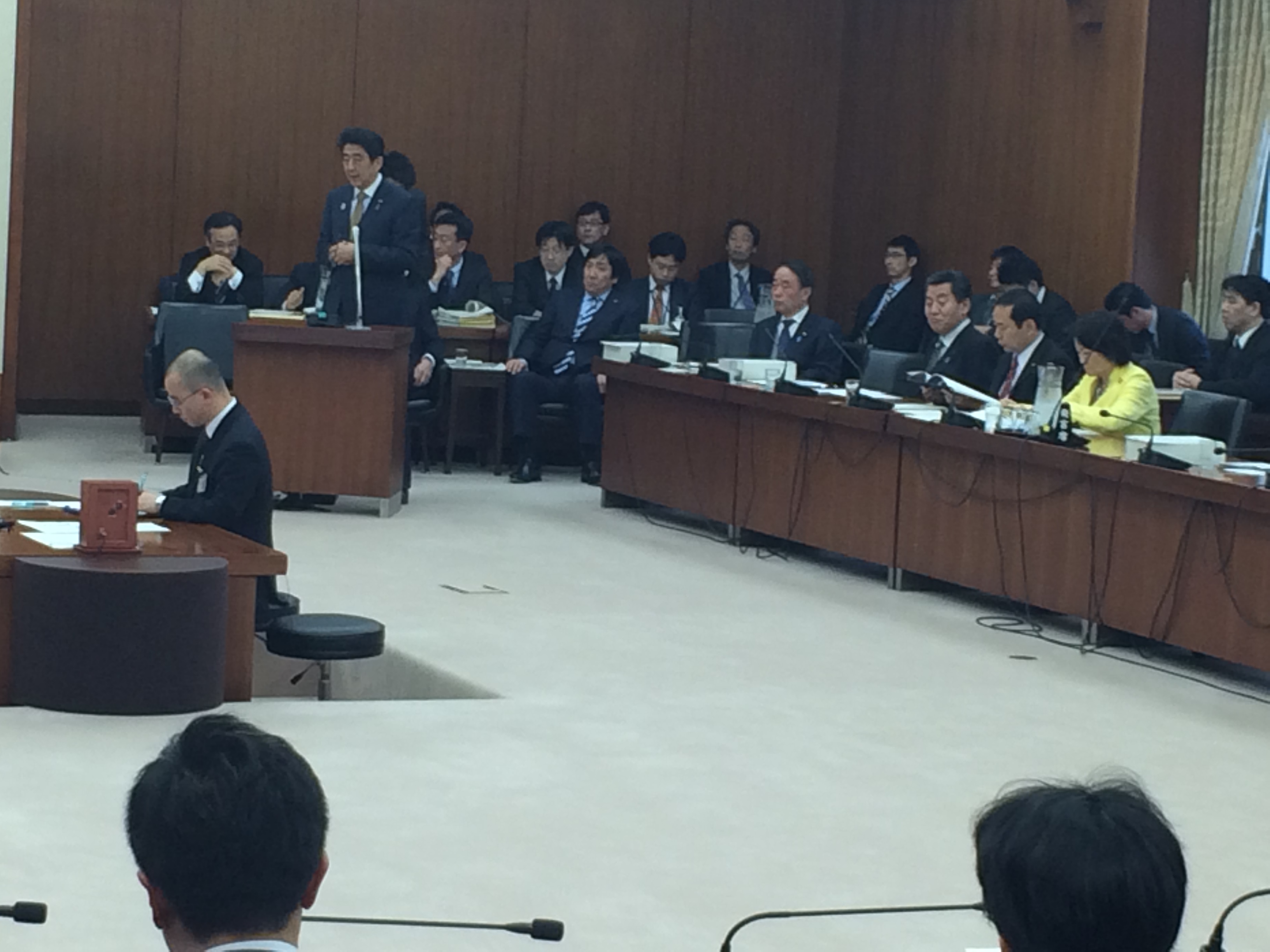 「平成２７年度予算関連法が衆議院財務金融委員会にて可決」「平成２７年度予算関連法が衆議院財務金融委員会にて可決」