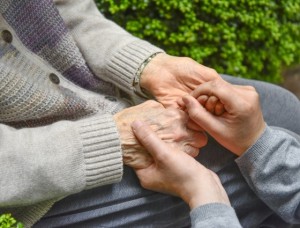 良質なケアで自立の方向へ－介護保険制度の改善の画像